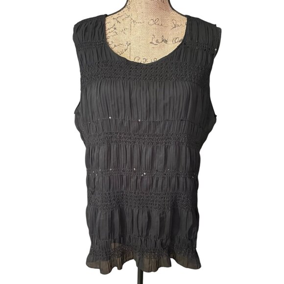 Bundle of Plus‎ Size Sleeveless Blouses - Picture 6 of 9